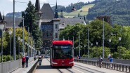 9143_187-Bern Neu in Bern sind auch die Irizar ie bus 18m, von denen 18 Stück seit 2023 beschafft wurden. Also new in Bern are the Irizar ie bus 18m, 18 of which have been...