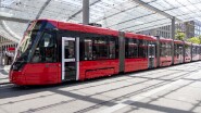 9143_210-Bern Die Motorisierung beträgt 6 × 105 kW. Motorisation is 6 × 105 kW.