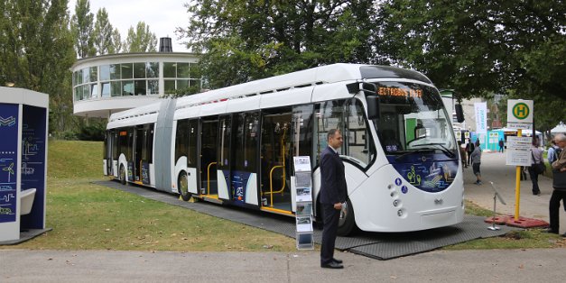 E-Busse electric buses Heuer waren Elektrobusse vermehrt zu sehen und auch ein paar witzige alternative Konzepte. This year electric buses were...