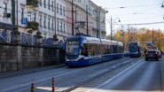 Krakau_9139_392 Wir starten auf der Lubicz, die Straße ist über die der Verkehr zum Cmentarz Rakowicki, dem größten der Krakauer Friedhöfe führt.