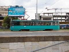 9108_560 Eine der 130 AKSM-60102 Straßenbahnen. One of a total of 130 AKSM-60102 trams.