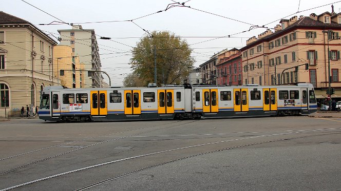 Serie 7000 Gebaut für die "metropolitana leggera", also eine Art Stadtbahn, sollten 100 Fahrzeuge beschafft werden, nach einem...
