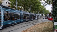 9137_872 Straßenbahnen der Linien 18, 9 und 49, sieht man sonst nie so gemeinsam. Trams on lines 18, 9 and 49 are usually never seen together like this.