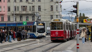 Sperre/closure Wiedner Hauptstraße Vom 2. April bis zum 29. November wurde die Wiedner Hauptstraße im unteren Bereich umgestaltet und die Straßenbahngleise...