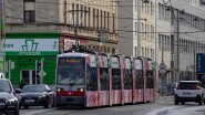 Strassenbahn_Wien-Linie-D_9141_422 Typ B1 mit Ganzwerbung Type B1 with full advertisment colour scheme