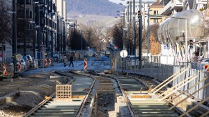 Linie 12 - Jan. 2025 Im Jänner 2025 waren die Bauarbeiten schon recht umfangreich im Gange, teilweise waren Gleise bereist verlegt und an der...