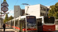 9145_496-Wien-Linie-27 Haltestelle Prinzgasse, nun in Betrieb, ab hier hat die Linie 27 eine eigene Trasse. Prinzgasse stop, now in operation; from here, line 27 has its own route.