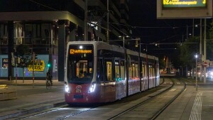 Umleitung / diversion 62 Aufgrund umfangreicher Gleisbauarbeiten im Bereich des Margaretengürtels wurde vom 7. Juli bis 22. August die...