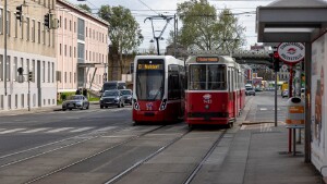 D am D Seit dem 22. April sind auch auf der Linie D Fahrzeuge der Type D im Einsatz, dazu ein paar Bilder. Type D trams have...