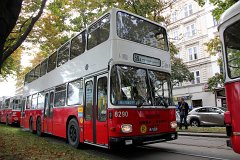 DDH 200 8290 Die Busse der Type DDH 200 waren von 1976 bis 1991 im Einsatz. Buses of type DDH 200 were in service from 1976 to 1991.