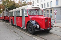 Saurer 5 GF-ST Die Saurer 5 GF-ST waren von 1949 bis 1967 in Wien im Linieneinsatz. Buses of type Saurer 5 GF-ST were in regular service in Vienna from 1949 to 1967.
