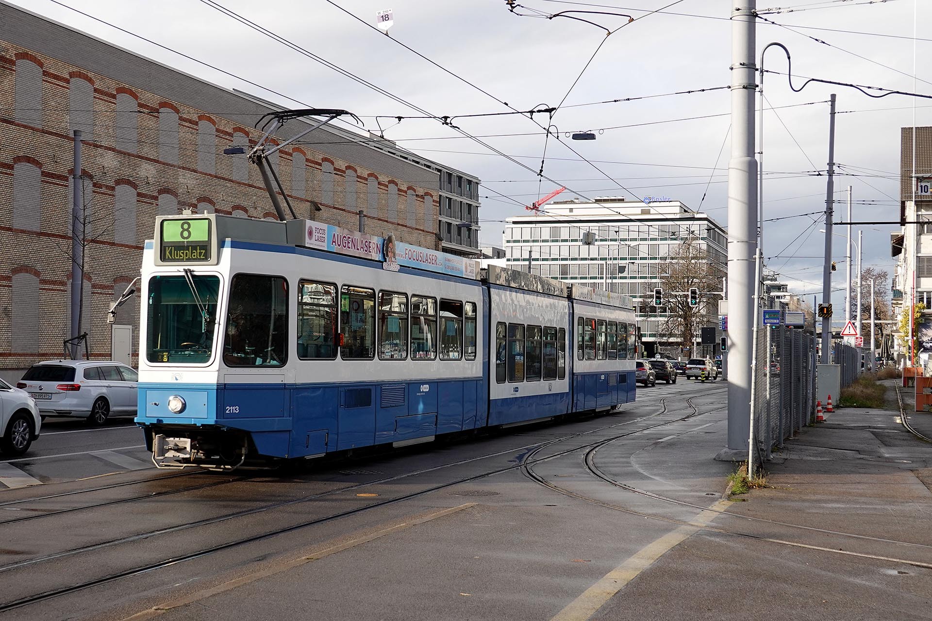 https://public-transport.net/tram/Zurich/Saenfte/slides/9110_763.jpg